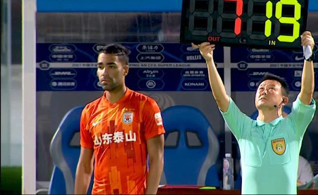 stake官方-外援调整逼出最强“水货”！山东争冠路靠他延续？